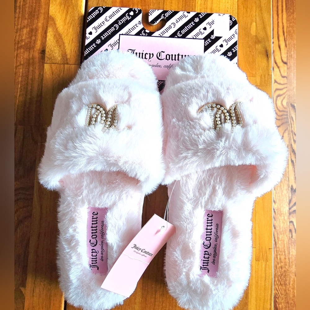 NEW! Juicy Couture Women's Faux Fur Slippers In Blush/Pearl Size M 6.5/7.5